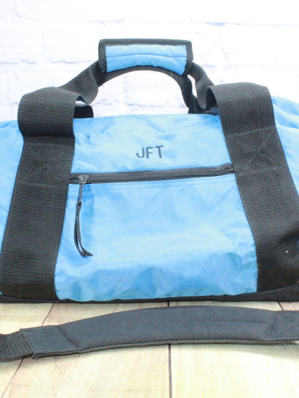 LL Bean Unisex Duffle Bag Blue Nylon Water Resistant Travel Gym Sports Carry On
